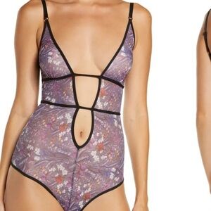 Hauty teddie lingerie